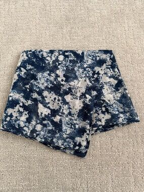 Blue and White Tie-Dye Scarf